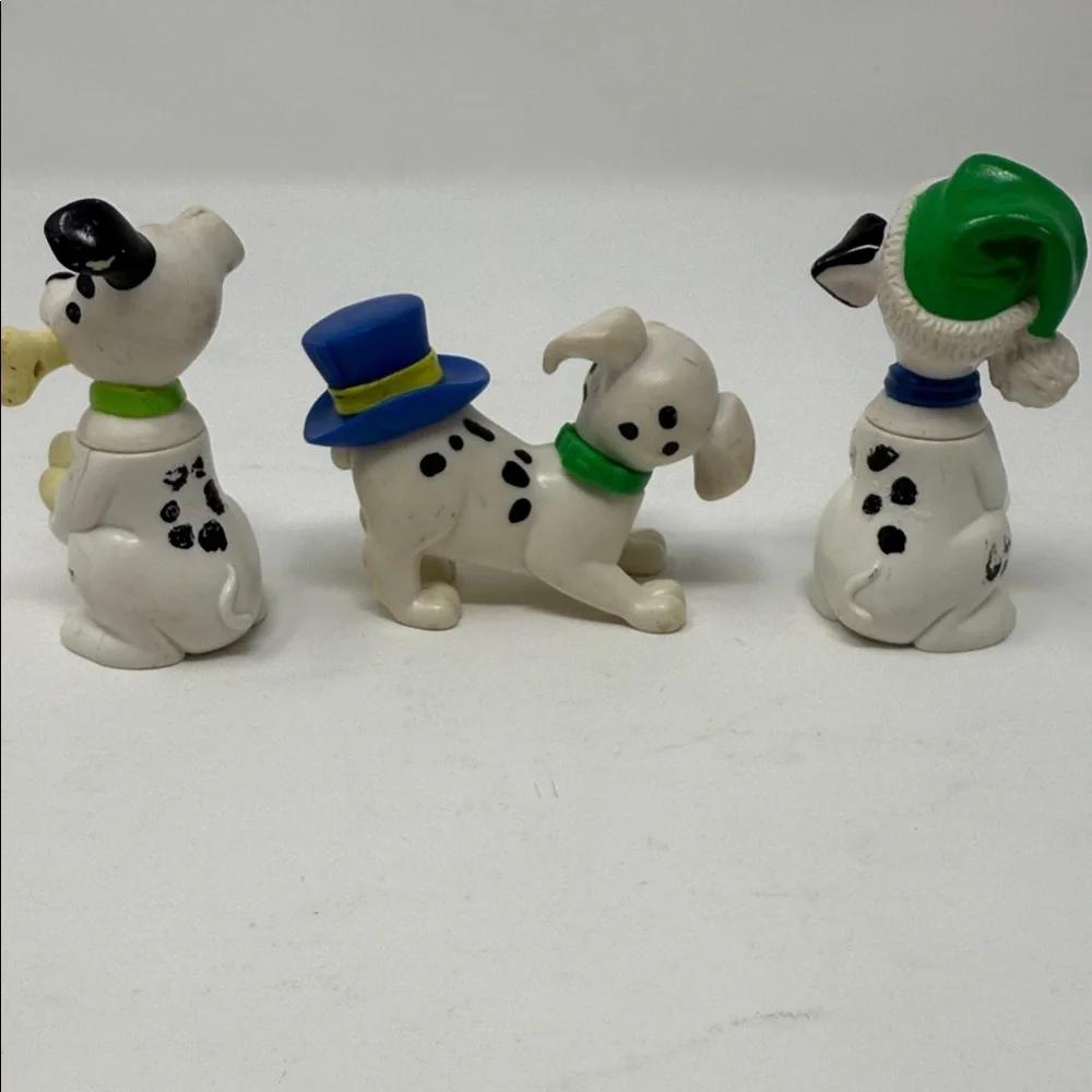 Vintage Walt Disney 101 Dalmatian Figurines  - White and Black 3” Christmas Toys